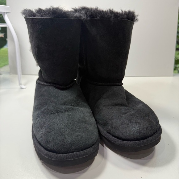 UGG Bailey Black Bow Slip On Boots - Picture 1 of 12